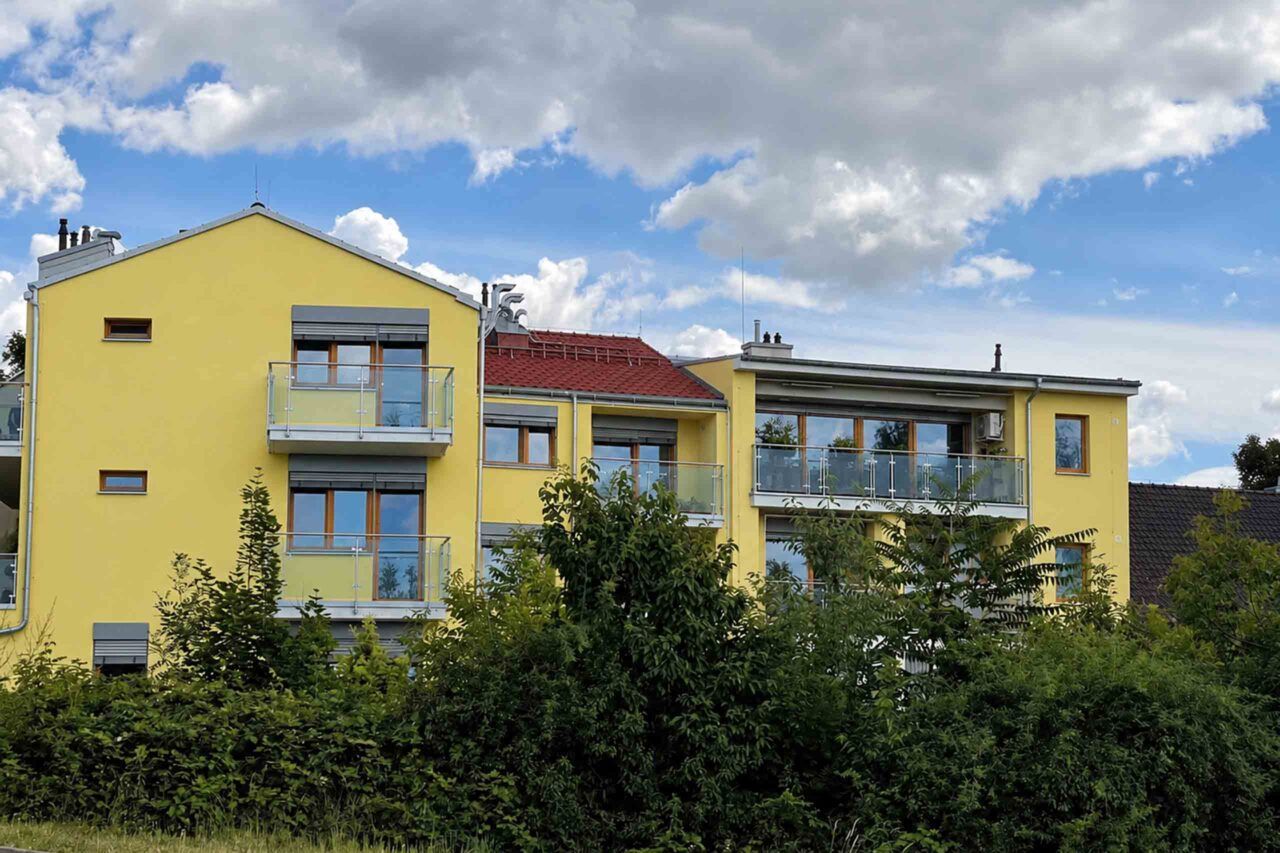 EFI Residence Holzova
