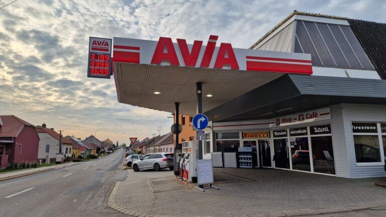 AVIA EFI OIL - Prušánky