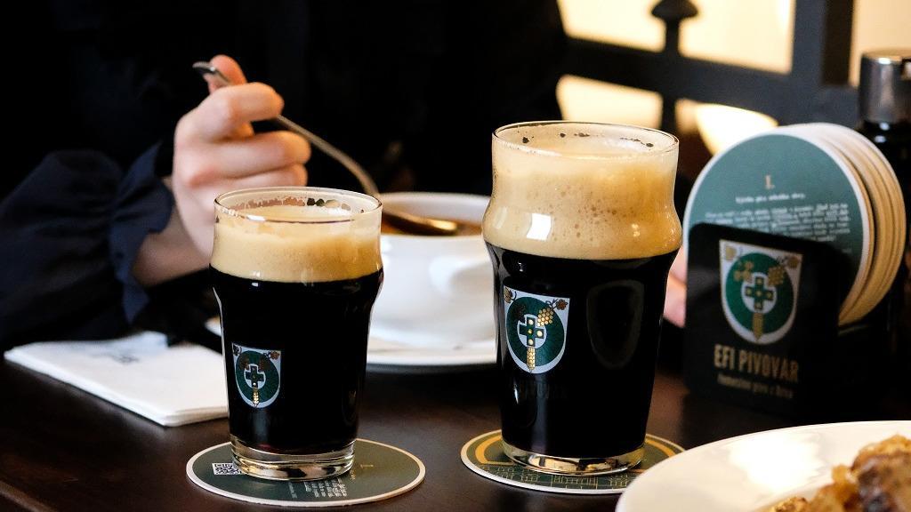 Oblíbený EFI Irish Stout opět na čepu v EFI Hostincích