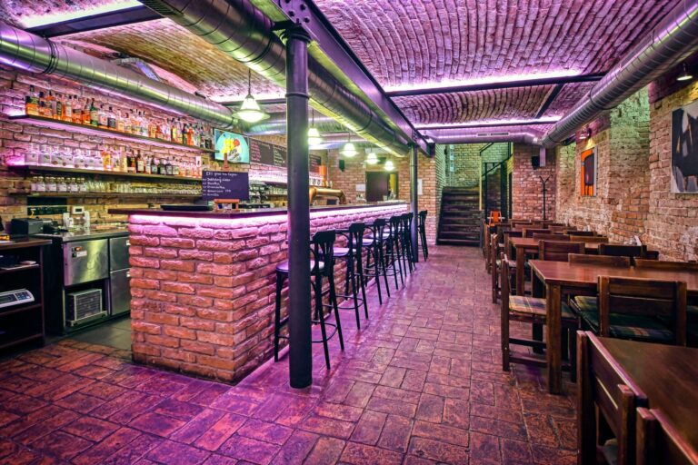 eFi Palace Hotel_restaurace