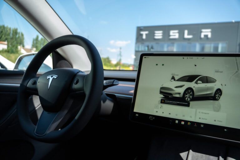 TESLA Y pro e-Finance (7)