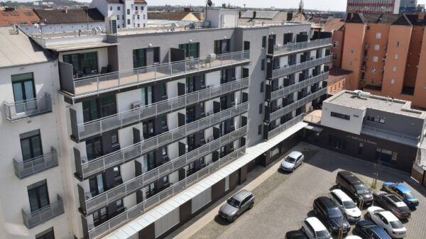 eFi Palace Hotel - hybridní hotel