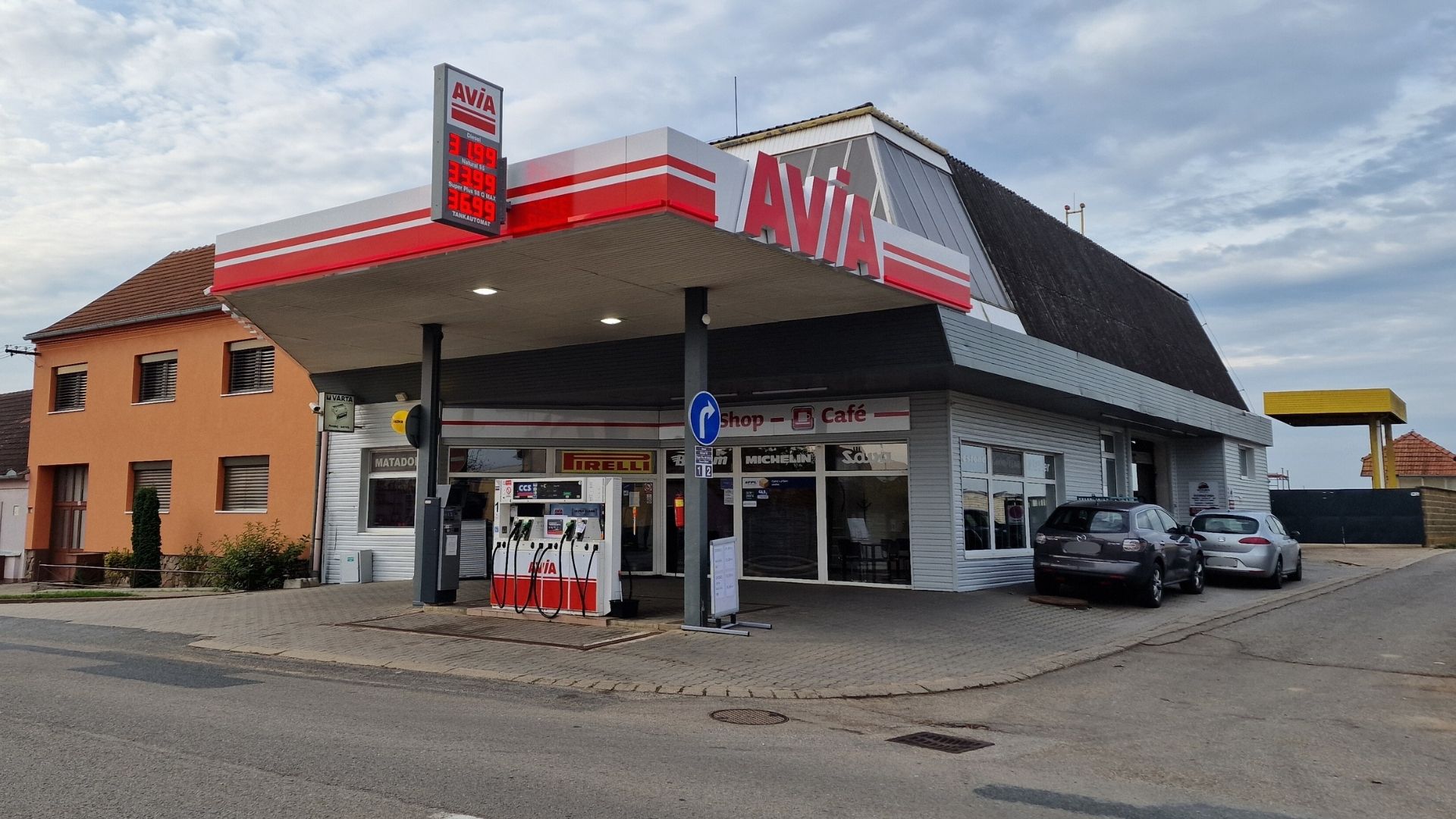 EFI OIL & STELLPLATZ Prušánky