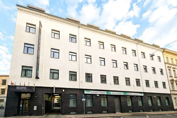 Bytový a ubytovací komplex eFi Palace, Brno (88&nbsp;bytů, kanceláře, wellness)