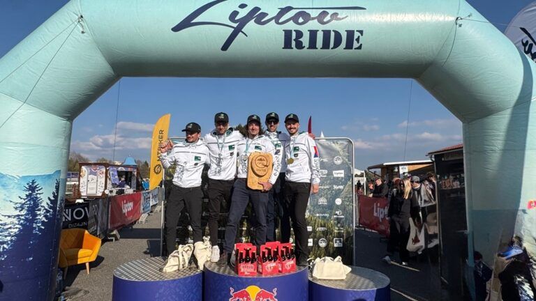 Vitezstvi e-Finance Sport Teamu