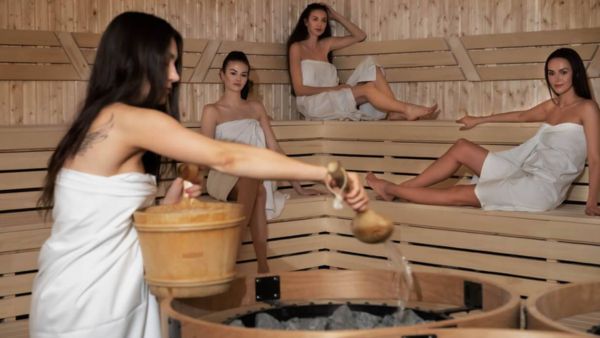 Saunování bez chyb. Drobnosti, které rozhodují o tom, jak se budete po wellness cítit