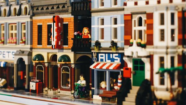 Stavebnice LEGO: Když se dětská hračka promění v investici