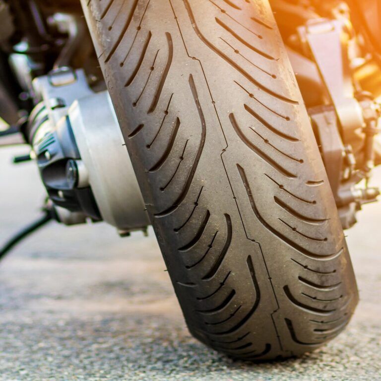 Odtah motocyklu a motocyklová asistence při poruše nebo nehodě