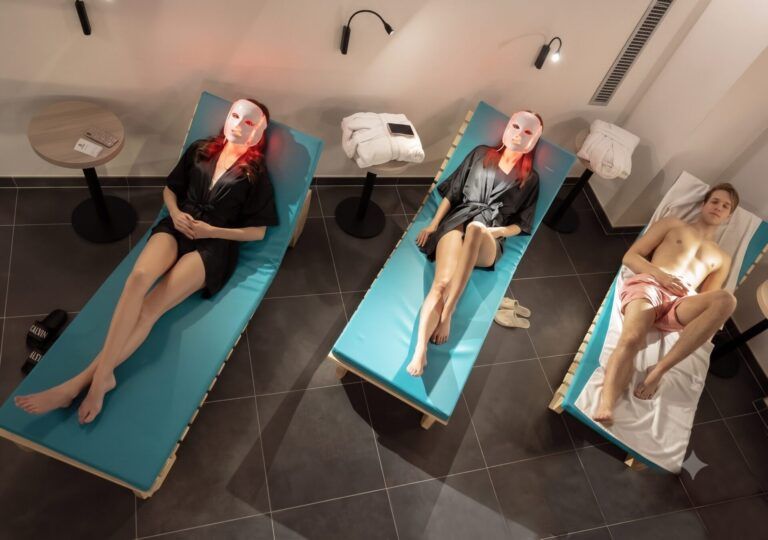 Red Light Therapy maska v EFI SPA Hotelu**** Superior v Brně
