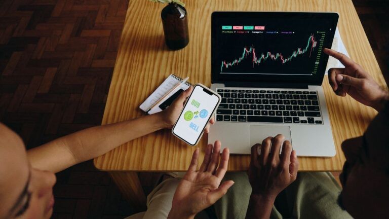 Dluhopisy e-Finance a vyšší úroky