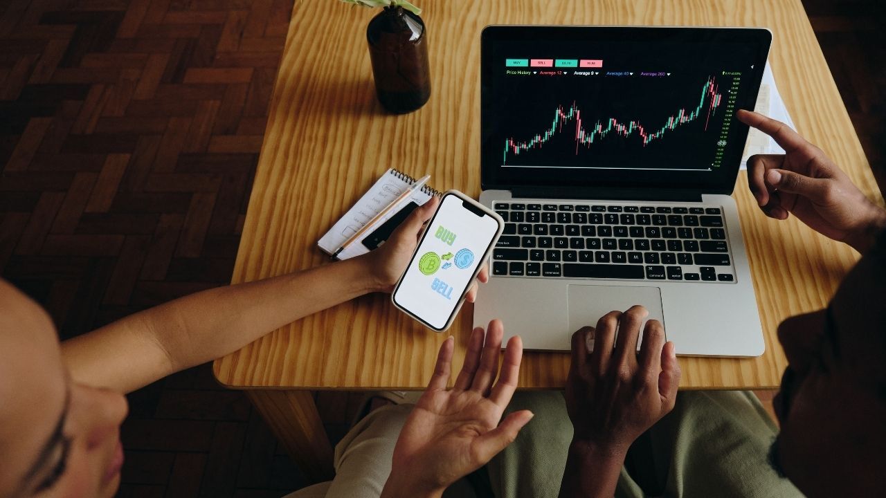 Dluhopisy e-Finance a vyšší úroky