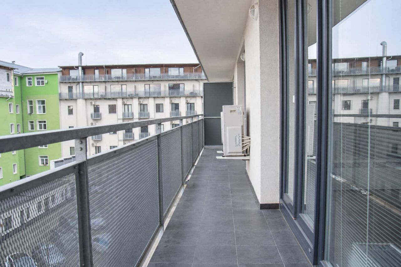 Balkon 2 — Apartment Deluxe mit 3 Schlafzimmern