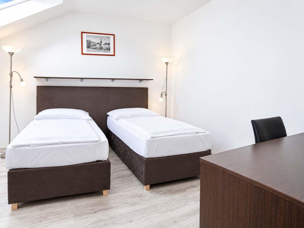 Schlafzimmer 2 — Zweigeschossiges Apartment Deluxe mit Terrasse