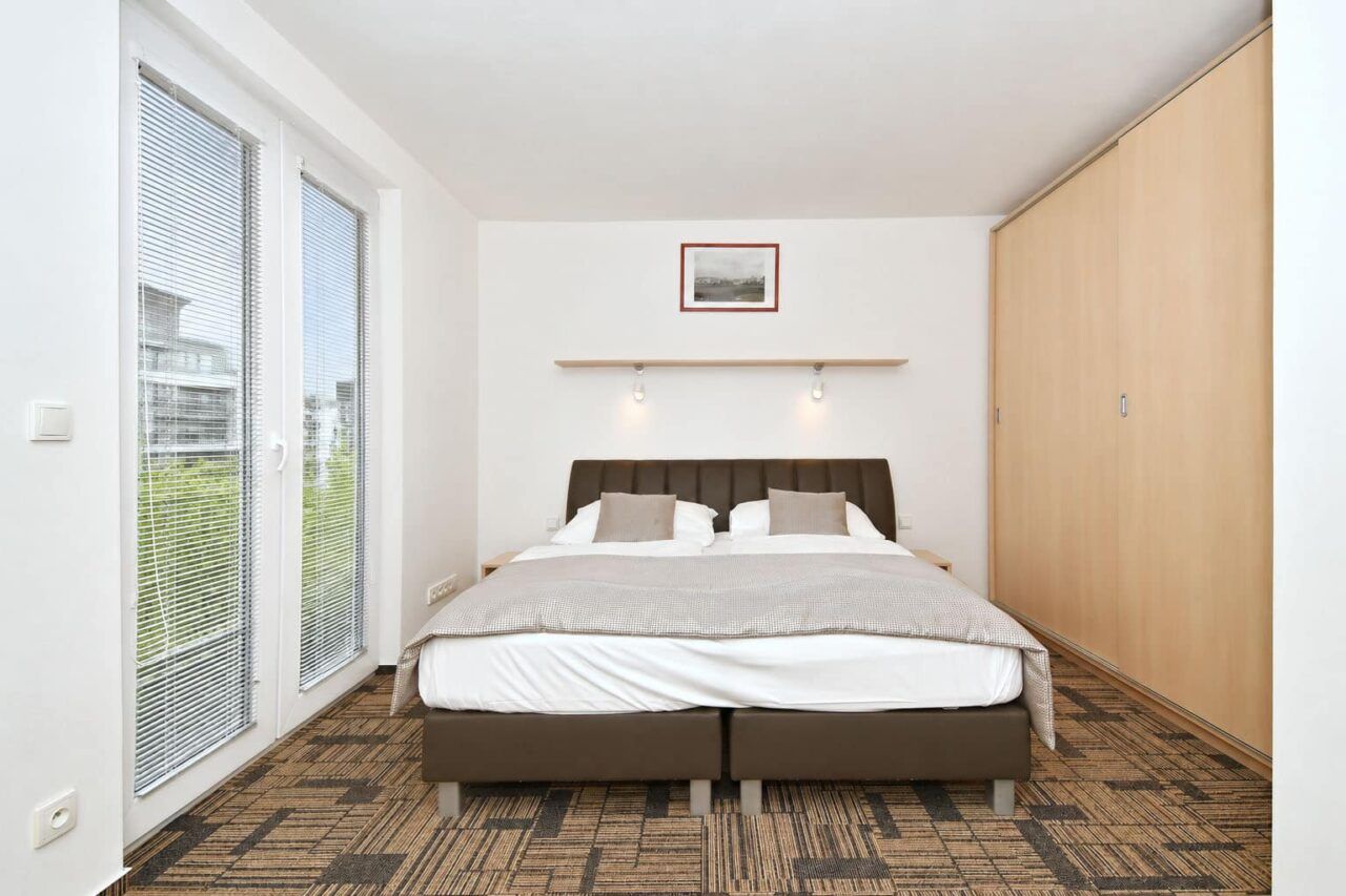 Bedroom 1 — Executive apartment, 2 bedrooms