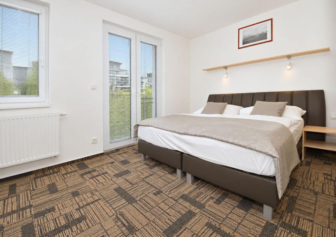 Bedroom 2 — Executive apartment, 2 bedrooms