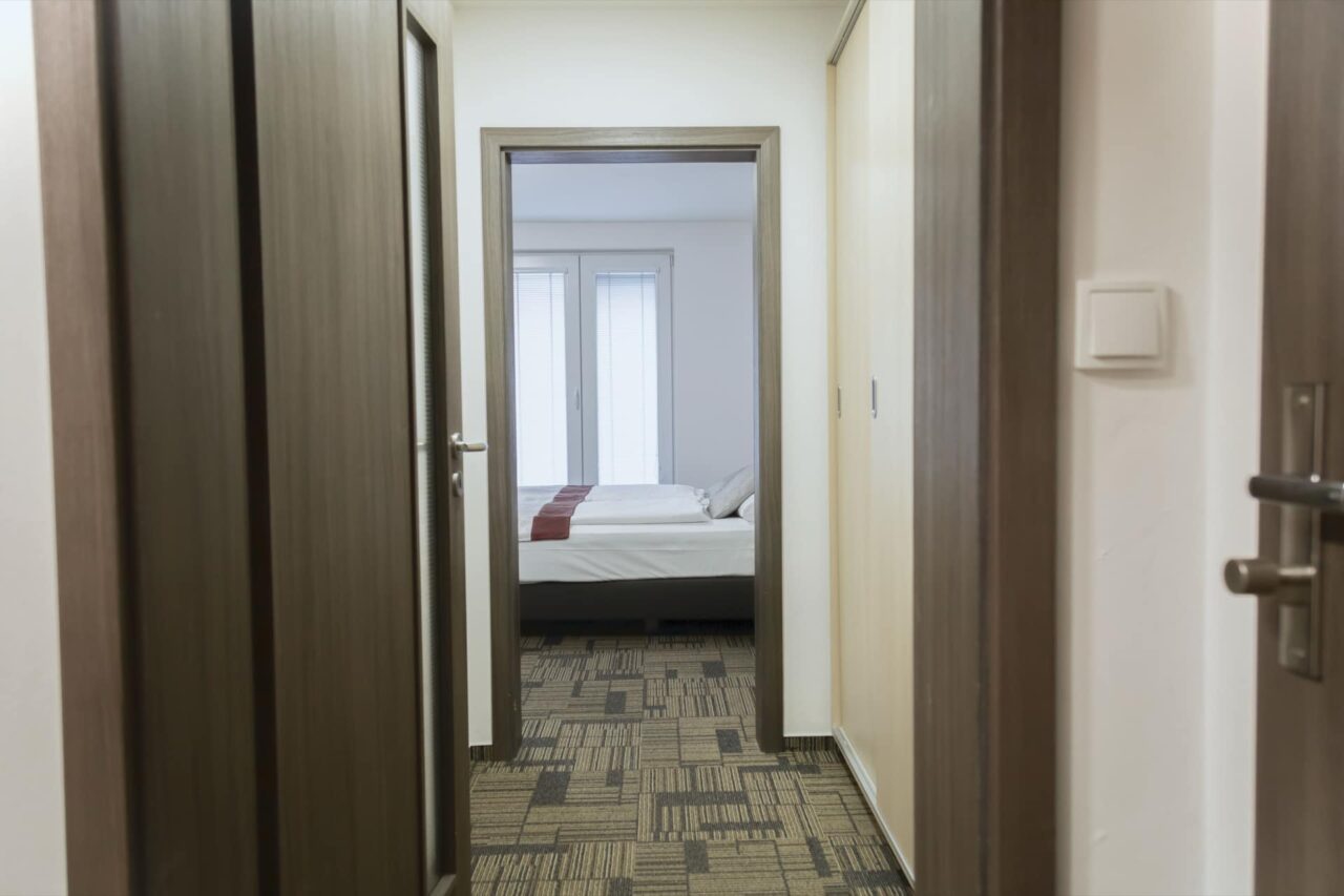 Hall 2 — Executive apartment, 2 bedrooms