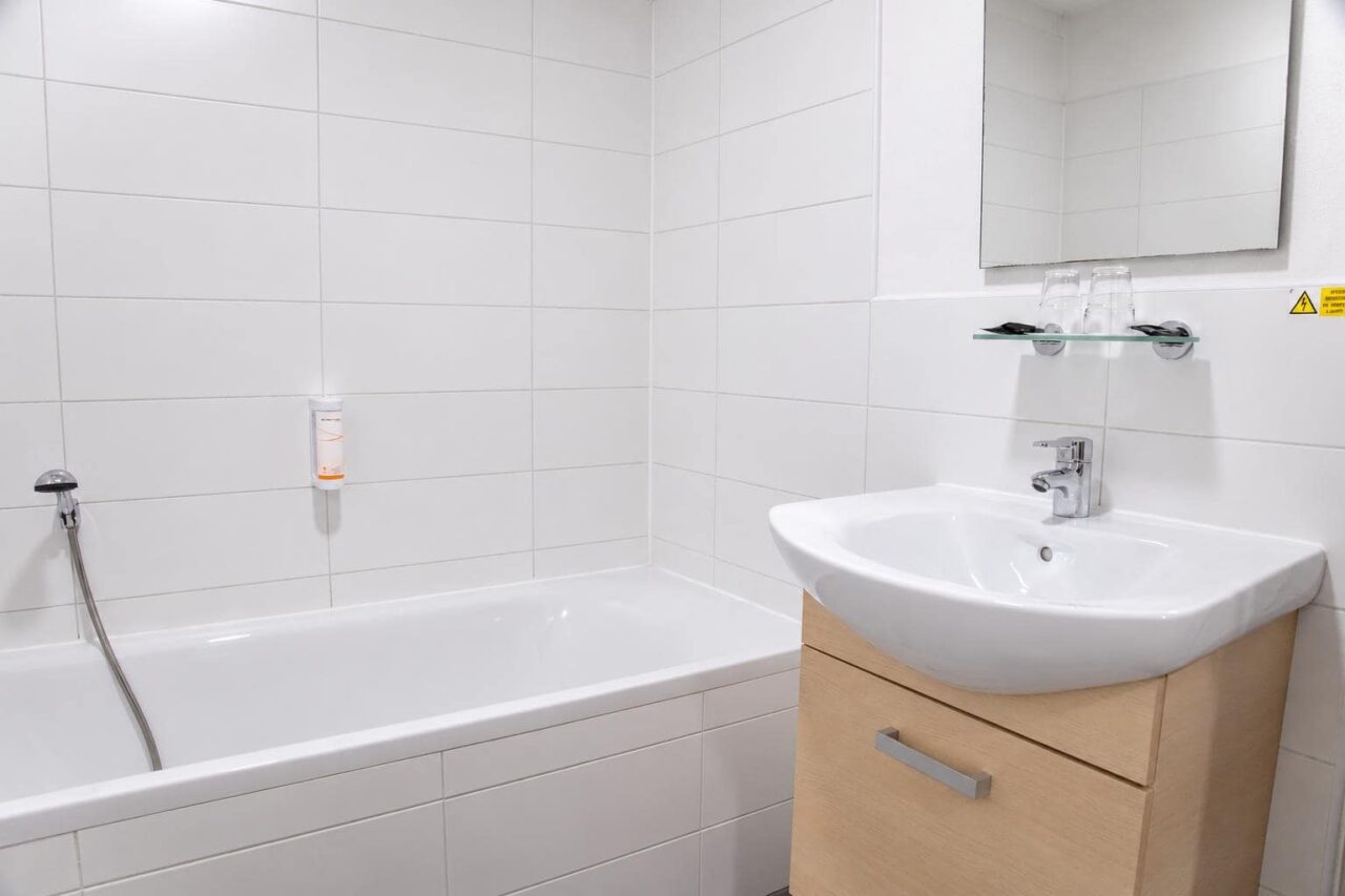Bathroom 9 — Executive apartment