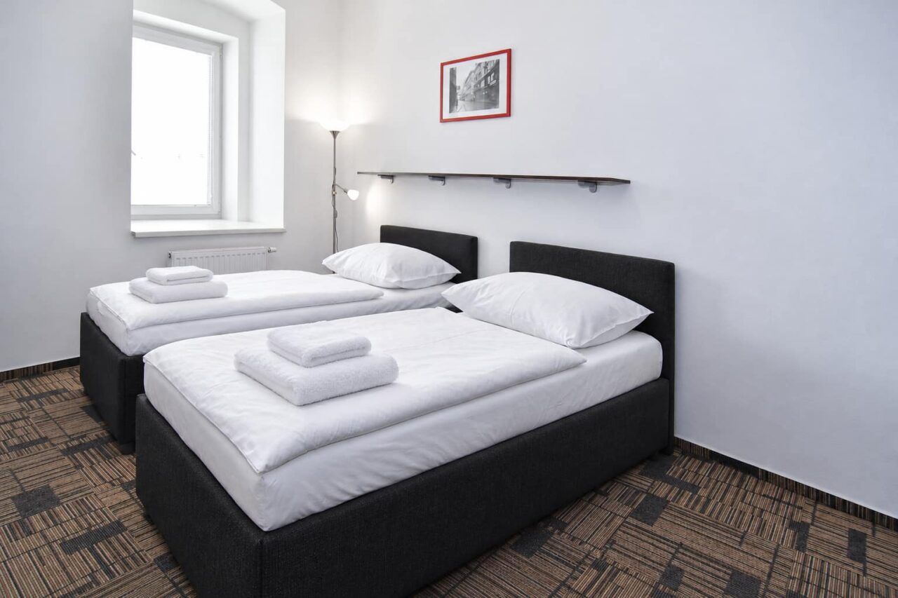 Bedroom 6 — Junior apartment