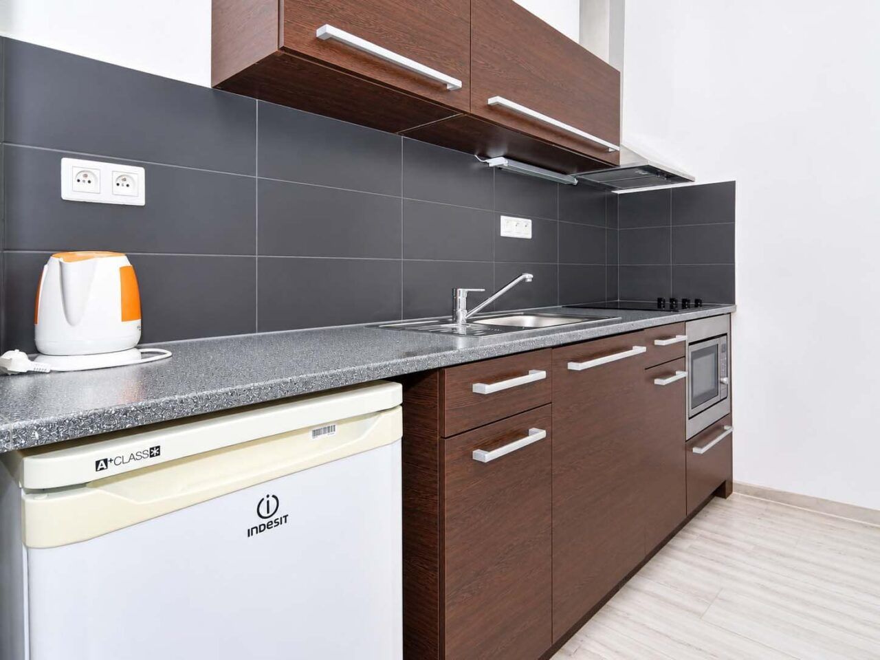 Kitchenette 3 — Standard apartment with balcony