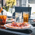 Sun Bar 2023 pizza and drinks