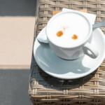 Střešní terasa EFI SPA Hotelu_káva