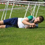 e-Finance Sport Team - RunRally - překážka - podlez ostnatého drátu