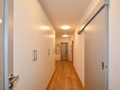 Prodej novostavby kompletně vybaveného, zařízeného, třípokojového bytu o výměře 81,8 m2
